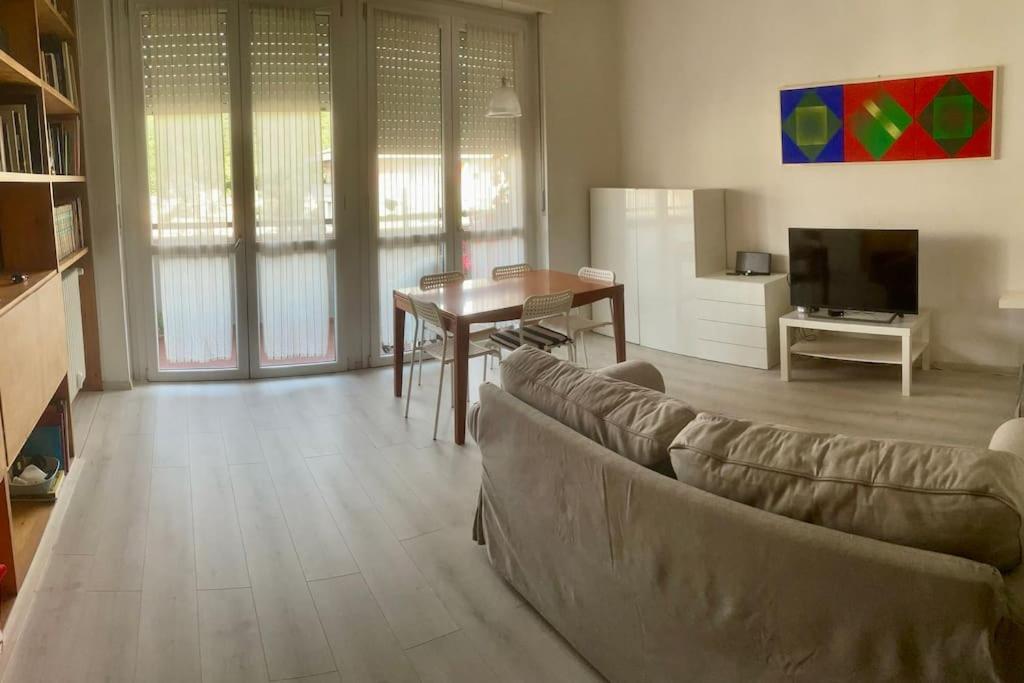Apartament Attico Montiglio - Panorama-Wifi Collebeato Zewnętrze zdjęcie