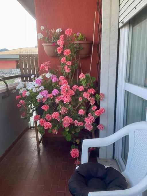 Apartament Attico Montiglio - Panorama-Wifi Collebeato Zewnętrze zdjęcie